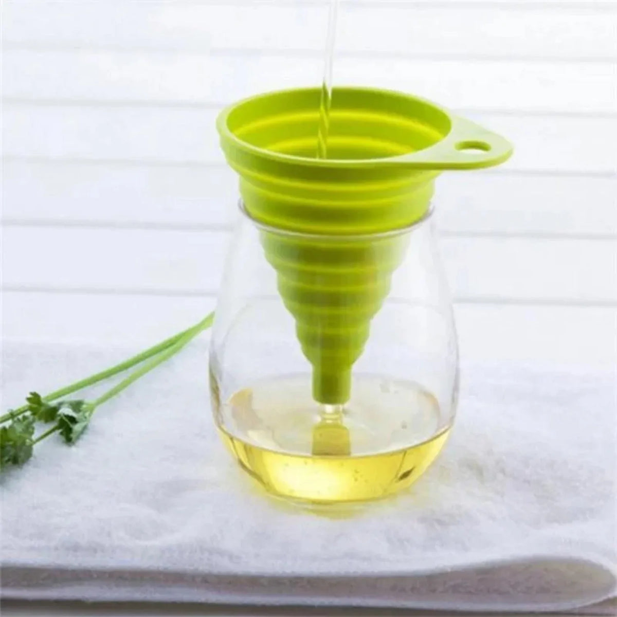 Collapsible Silicone Funnel